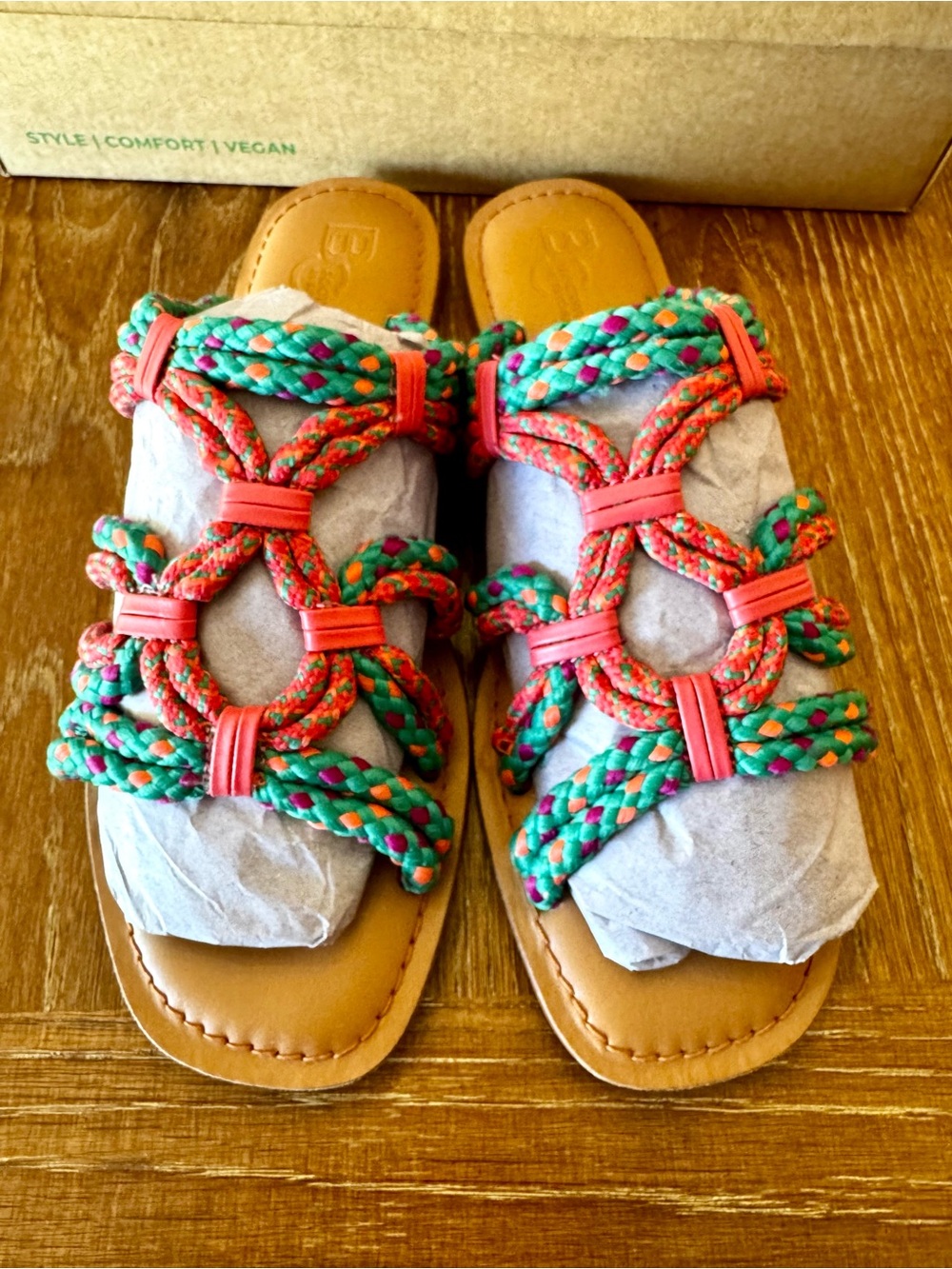 NIB BC Footwear Read My Mind multicolor rope sandals 8 - Picture 6 of 13